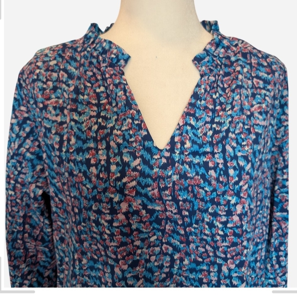 Chic Women's Blue and Pink Blouse - Picture 6 of 8